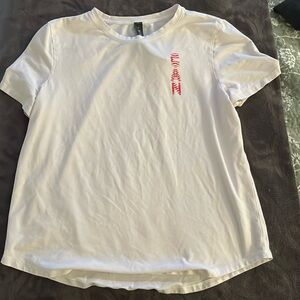 Lululemon team Canada women’s t-shirt